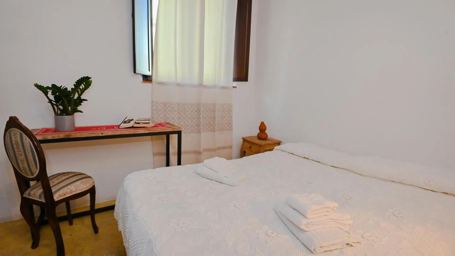 מוראברה Il Portico Guesthouse 0*,  איטליה